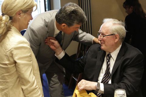 Sen. Manchin greets retired Sen. Jay Rockefeller