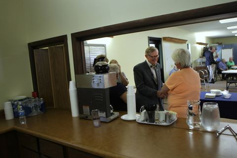 President Gee visits Doddridge County Extension Office